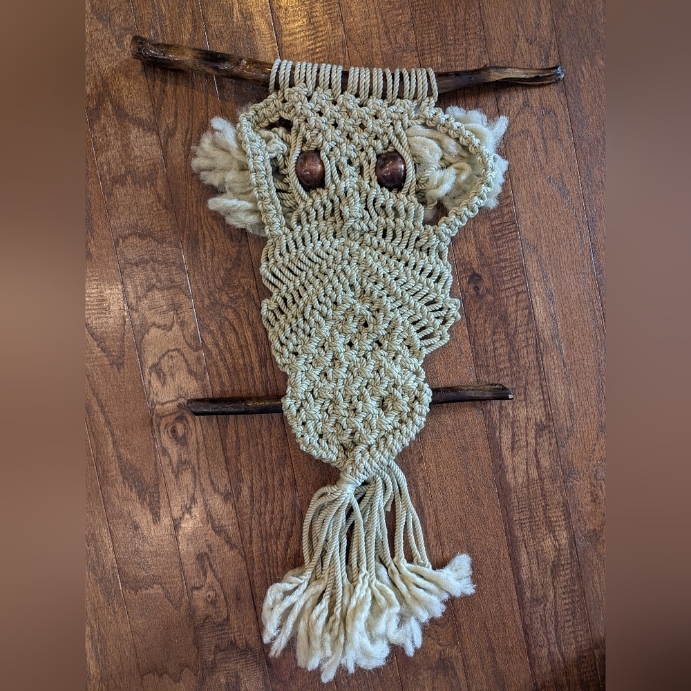 Vintage Macrame 70's Boho Owl Tapestry Wall Hanging 28' Hardwood Frame